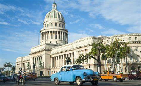 古巴一地哈瓦那+特立尼达+西恩富戈斯+巴拉德罗 11天含全餐>老爷车三大美食,海明威故居,云尼斯山谷,15人团