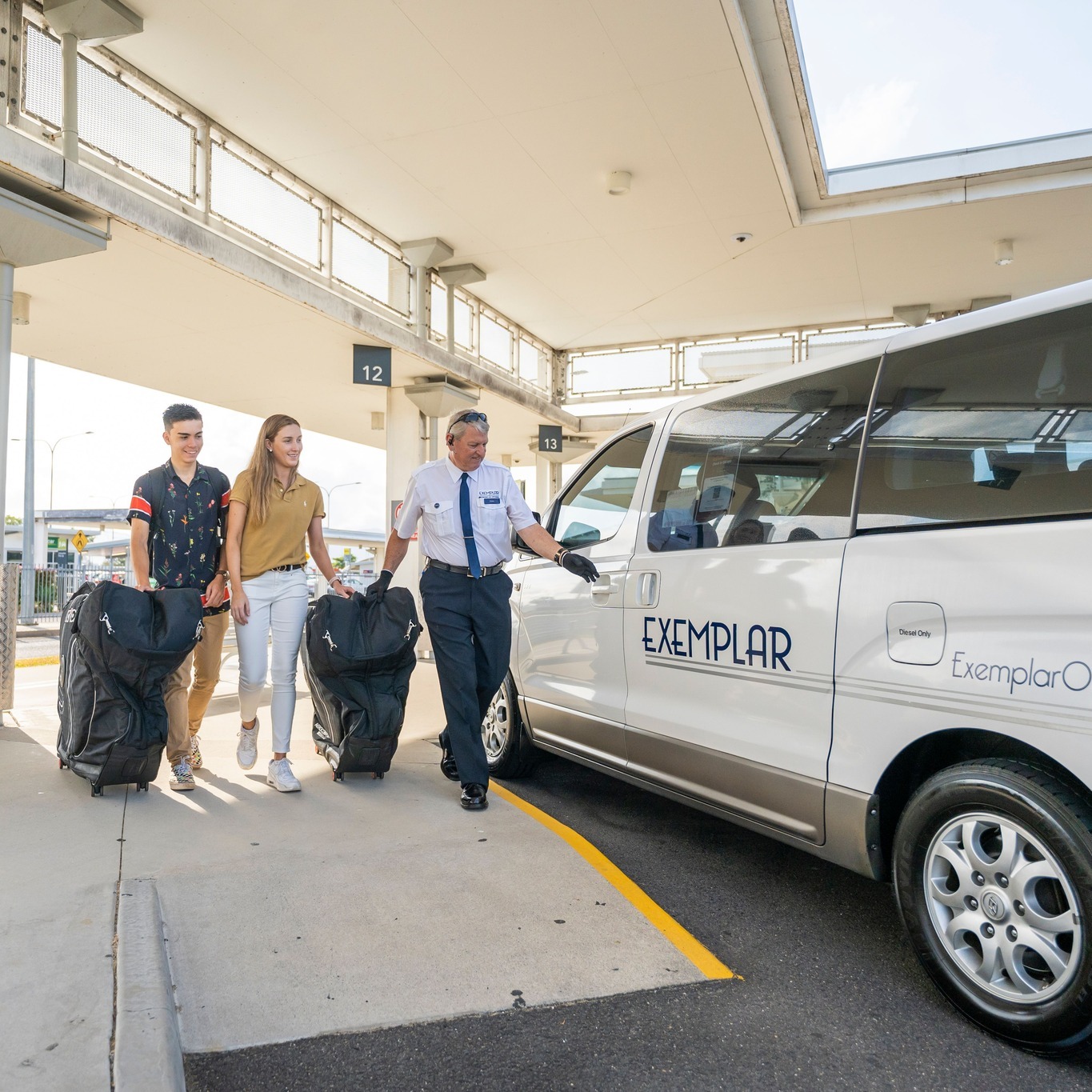 共乘机场接送 凯恩斯机场（CNS）- 凯恩斯市区／道格拉斯港／棕榈湾