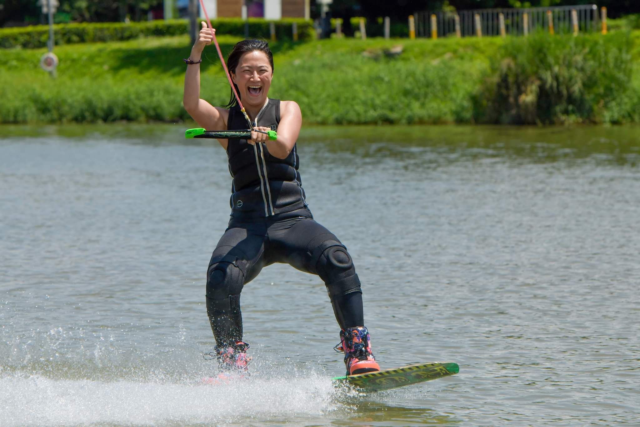 台北｜微风运河宽板滑水体验
