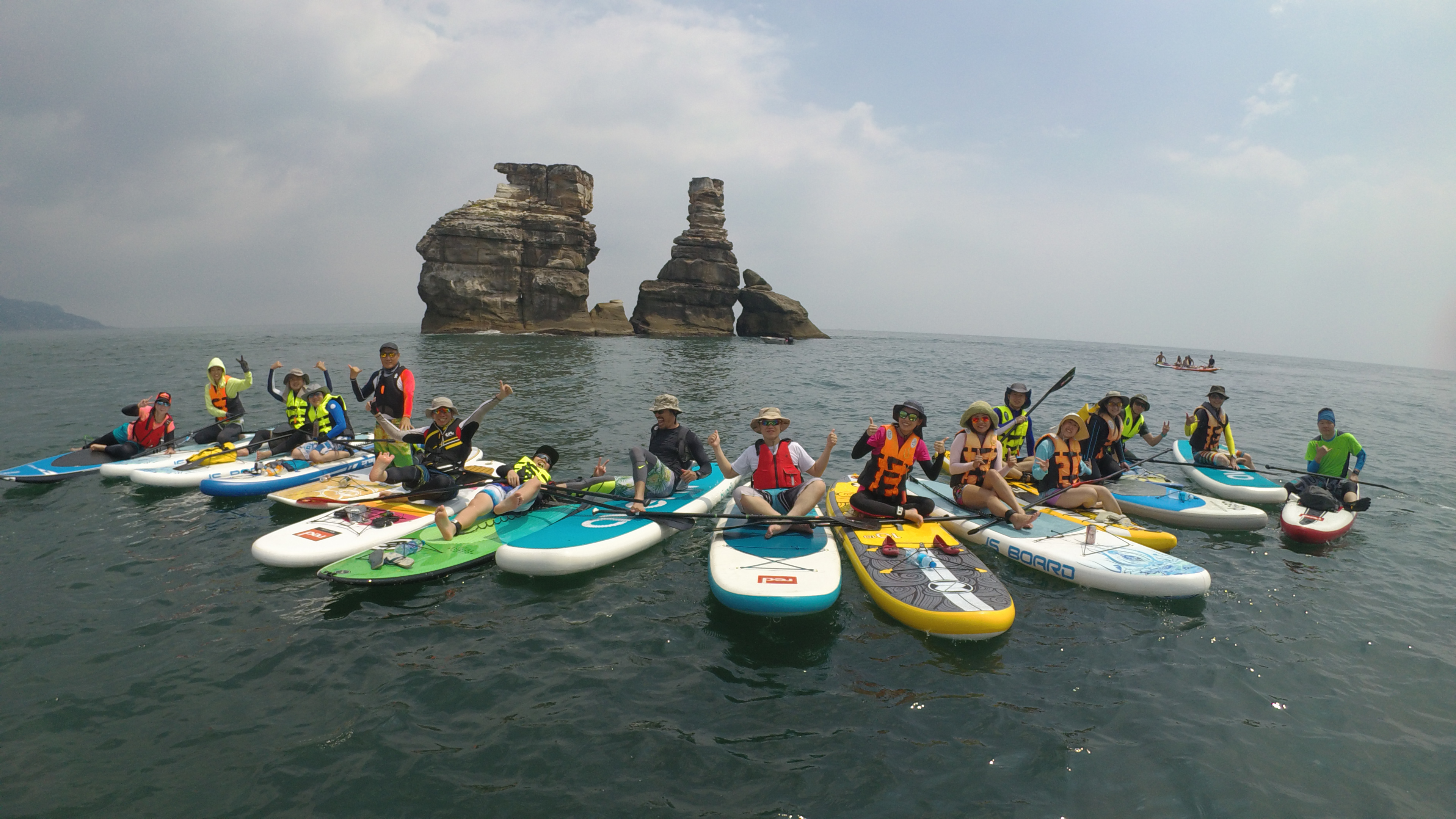 新北｜金山烛台双屿SUP立式划桨体验