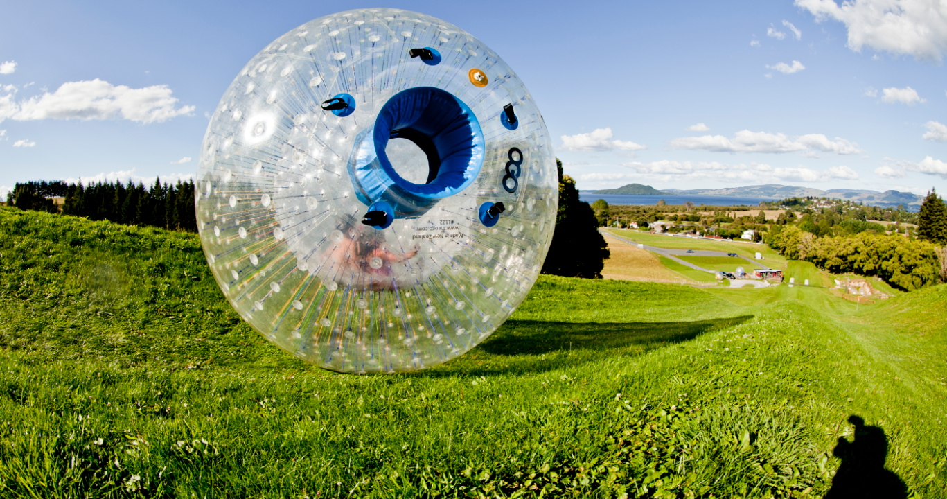 罗托鲁瓦ZORB泡泡足球体验