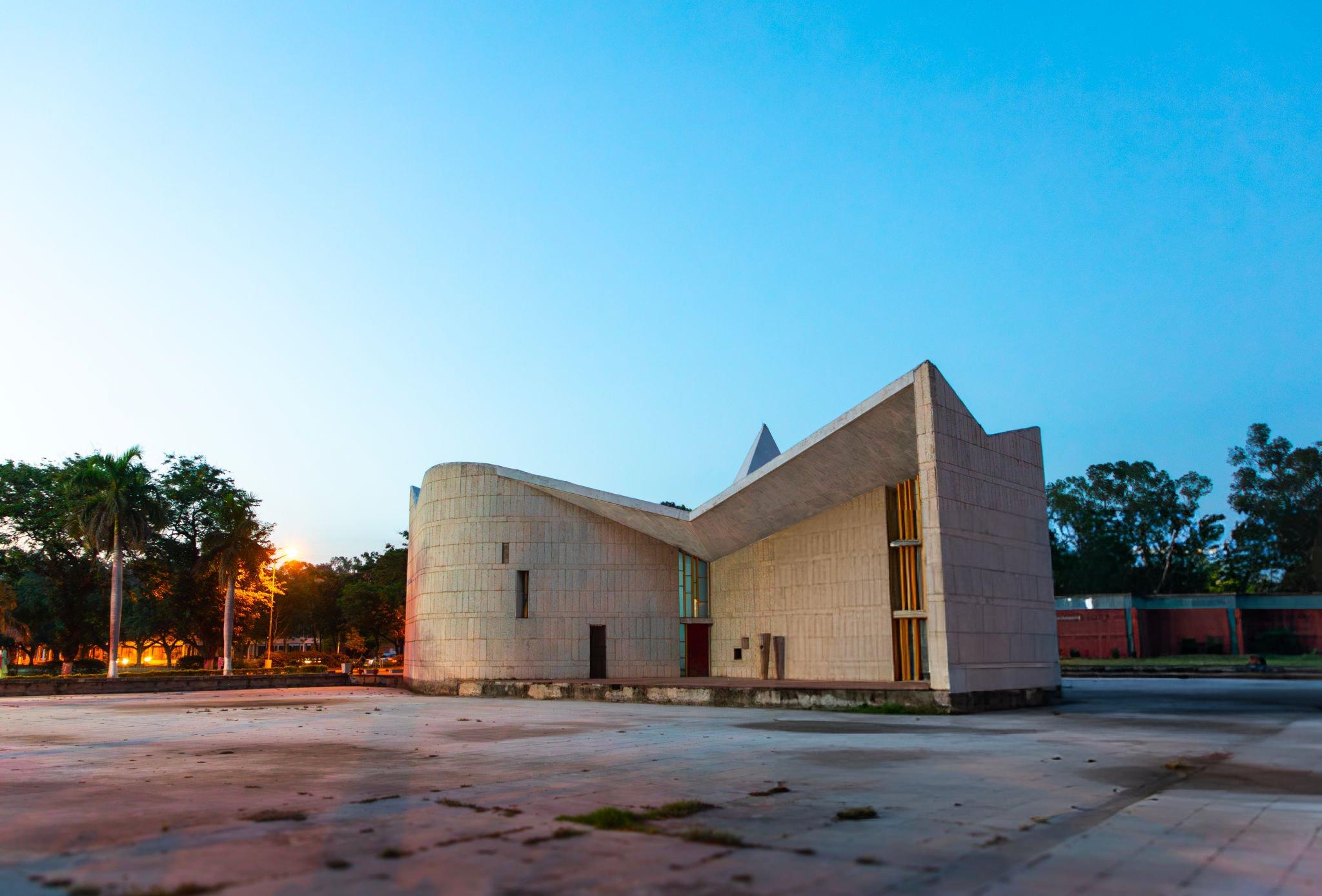 乘坐嘟嘟车探索昌迪加尔：博物馆导览游