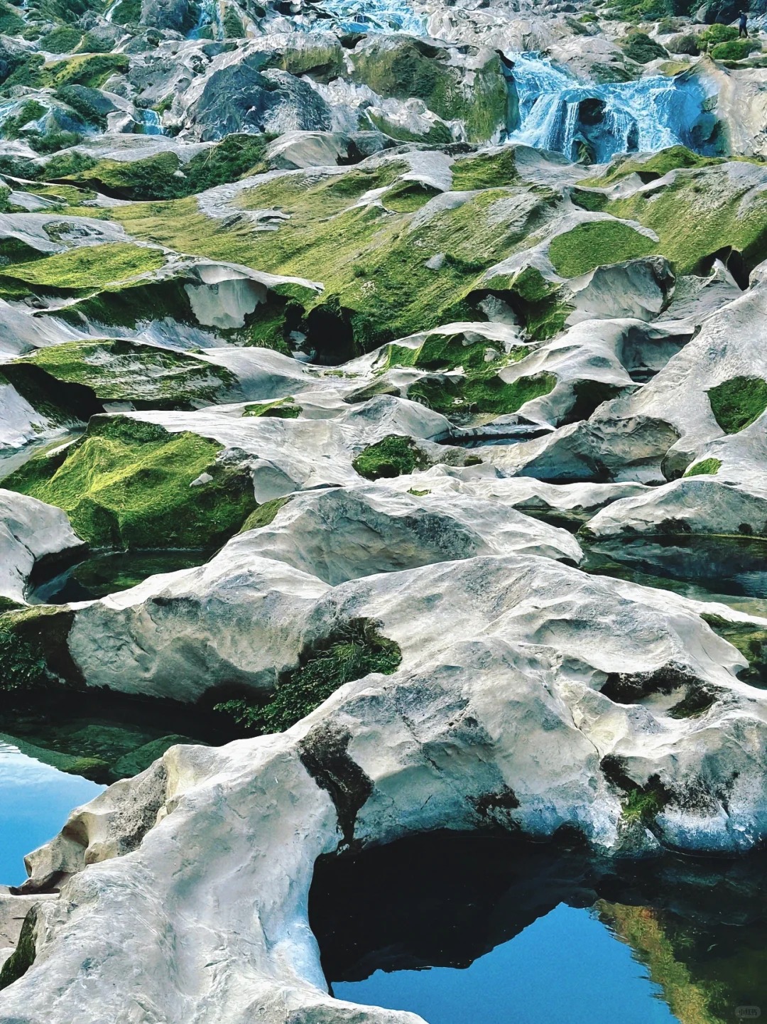 贵州关岭冰臼徒步1日游（2-8人小团+百万年冰川遗迹）