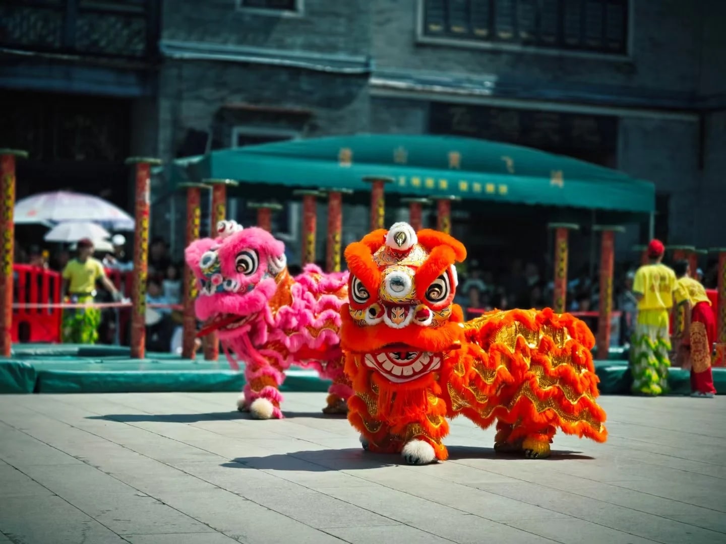 广州出发佛山祖庙 舞狮盛宴 清晖园  华盖步行街一日游  品地道顺德美食