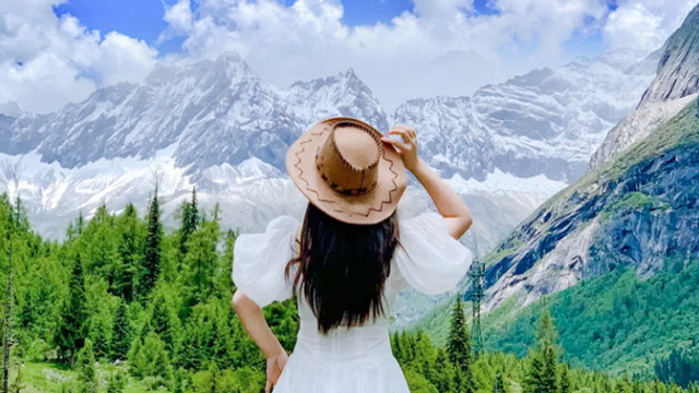 川西四姑娘山1日游（双桥沟+猫鼻梁+拍照+徒步）