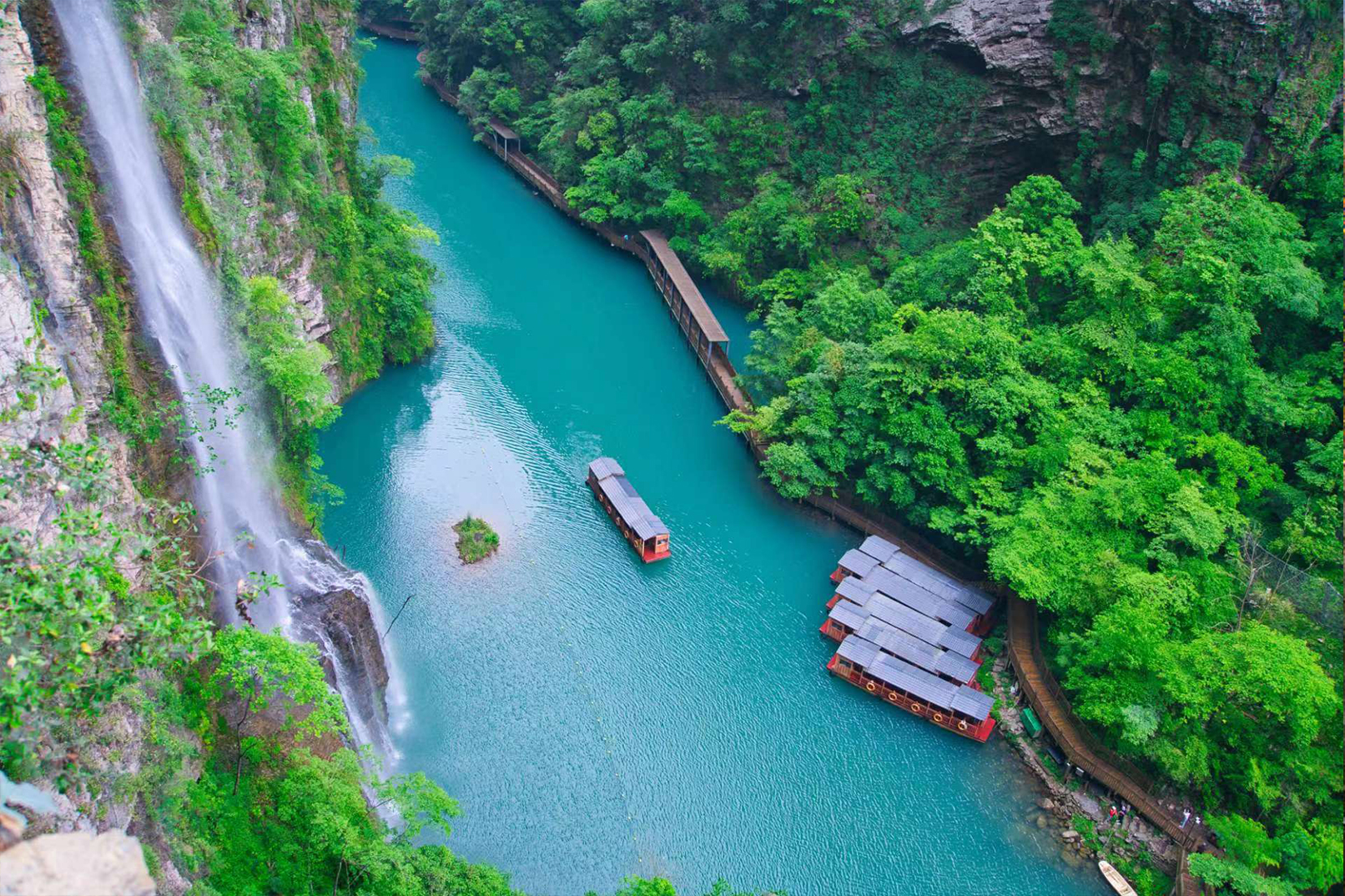 张家界国家森林公园天门山大峡谷跟团3日游（VIP通道深度畅游张家界3大景区+赠航拍+围炉煮茶）