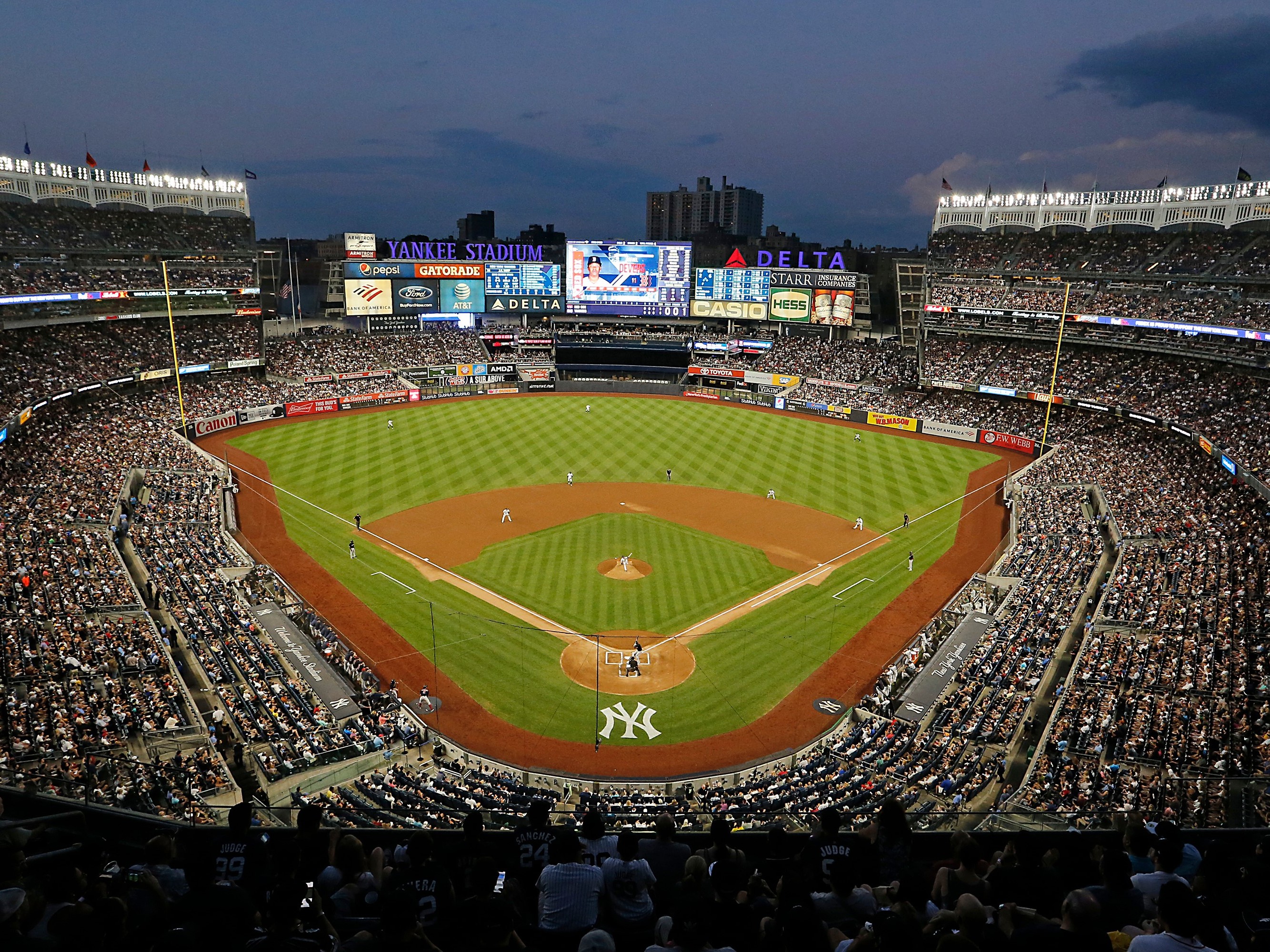 纽约洋基队棒球赛：洋基体育场 