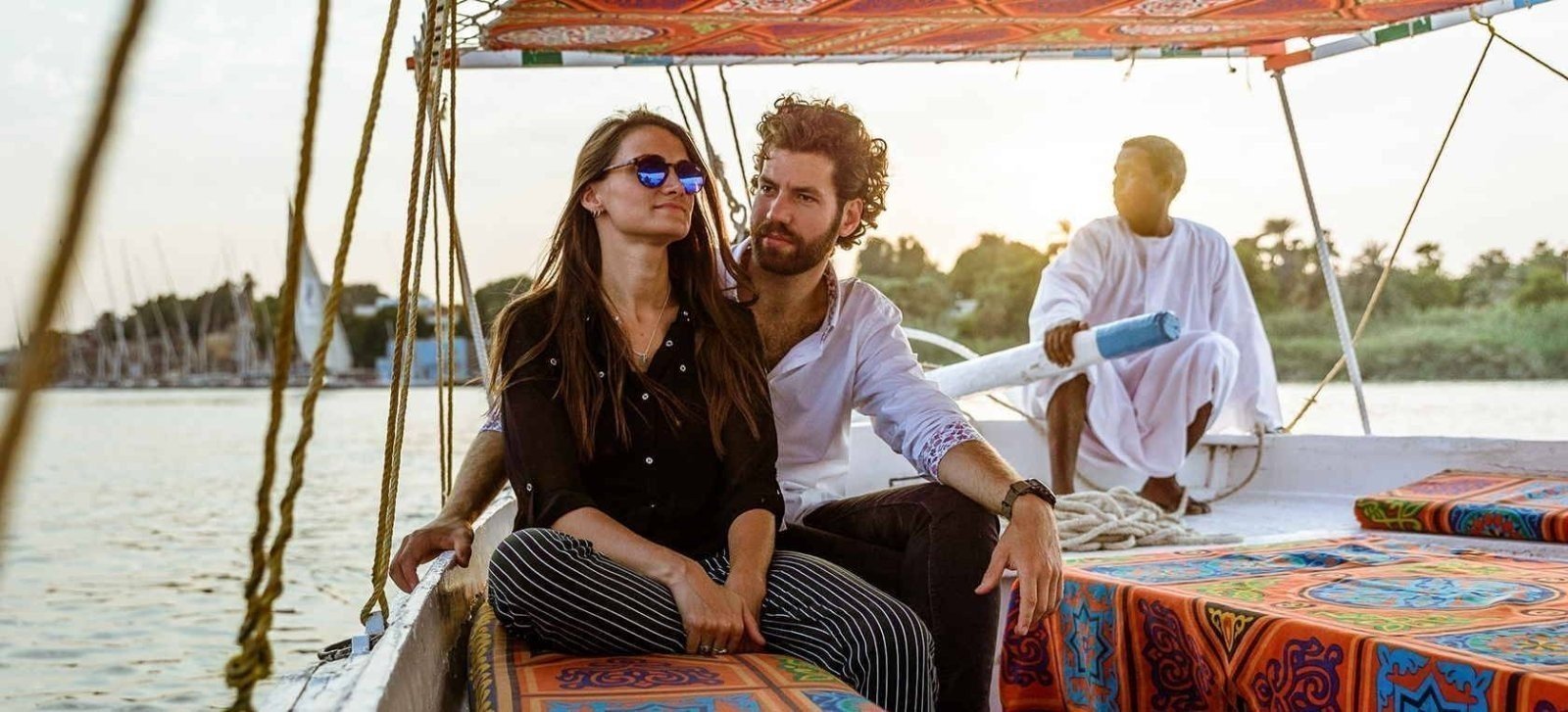 卢克索尼罗河私人日落帆船之旅