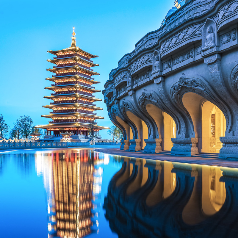 南京经典五景点9人VIP小团一日游（限时赠送牛首山景交车+总统府+大报恩寺+秦淮河画舫+牛首山+夫子庙）