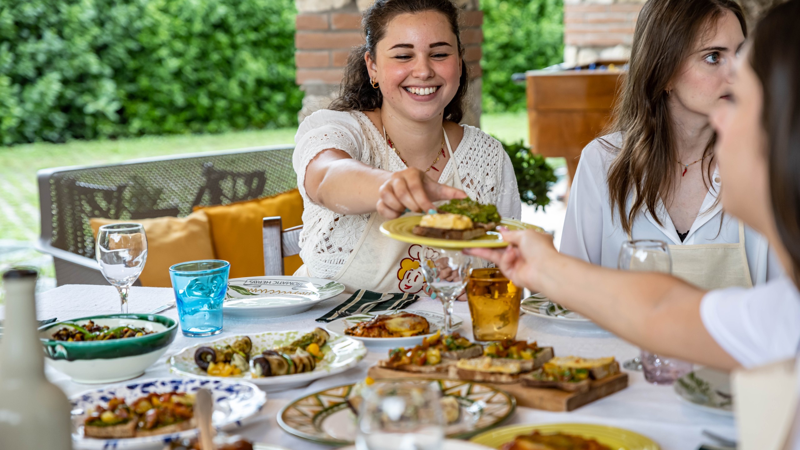 马萨卢布伦塞烹饪演示 + 享用美食