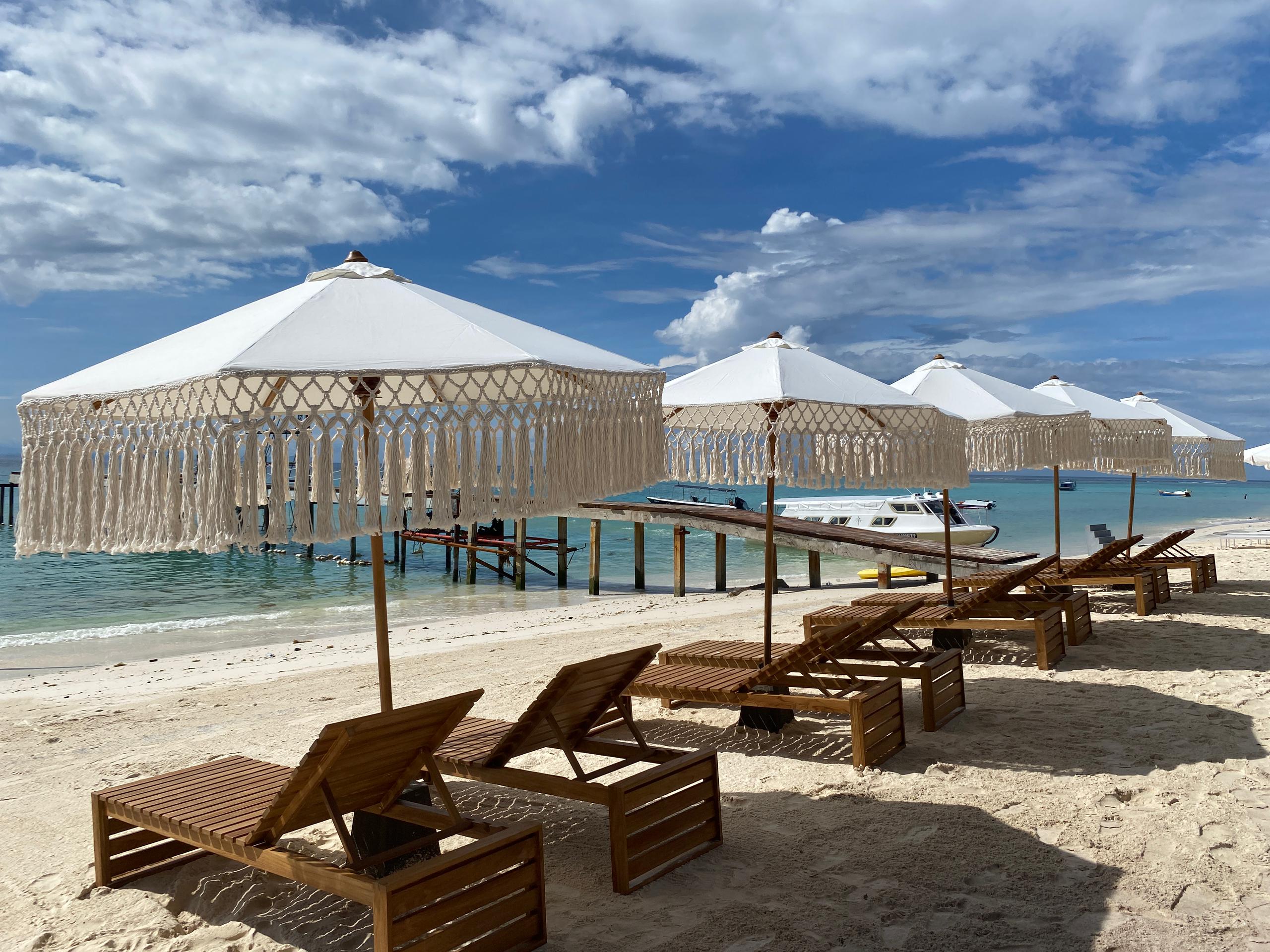 沙巴曼塔那尼岛一日游