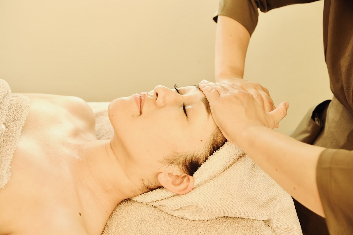 东京: 人气头部SPA  Atama-Oasis Premium 银座店