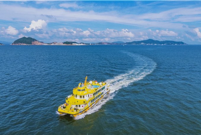 深圳出发珠海情侣路 圆明新园 景山公园 乘船观赏港珠澳大桥 一日游（可选自助餐/围餐）