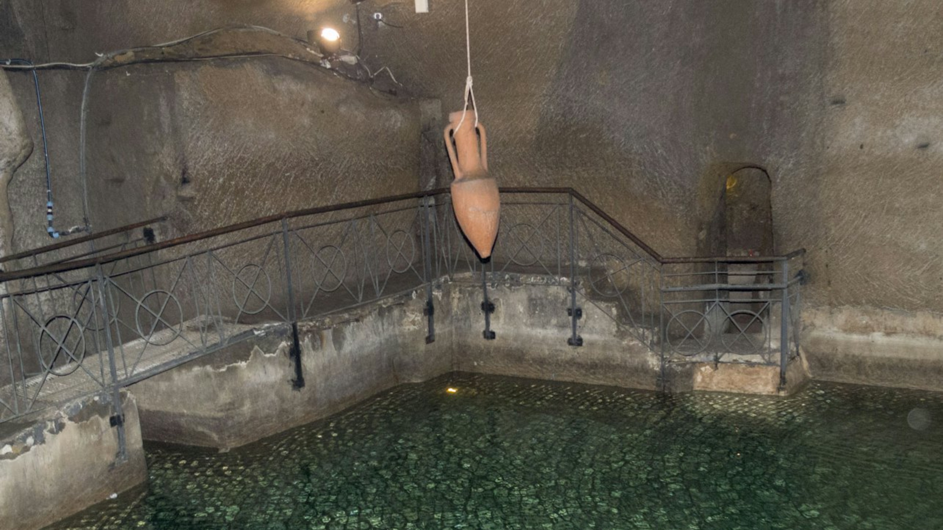 那不勒斯地下城之旅（含门票）