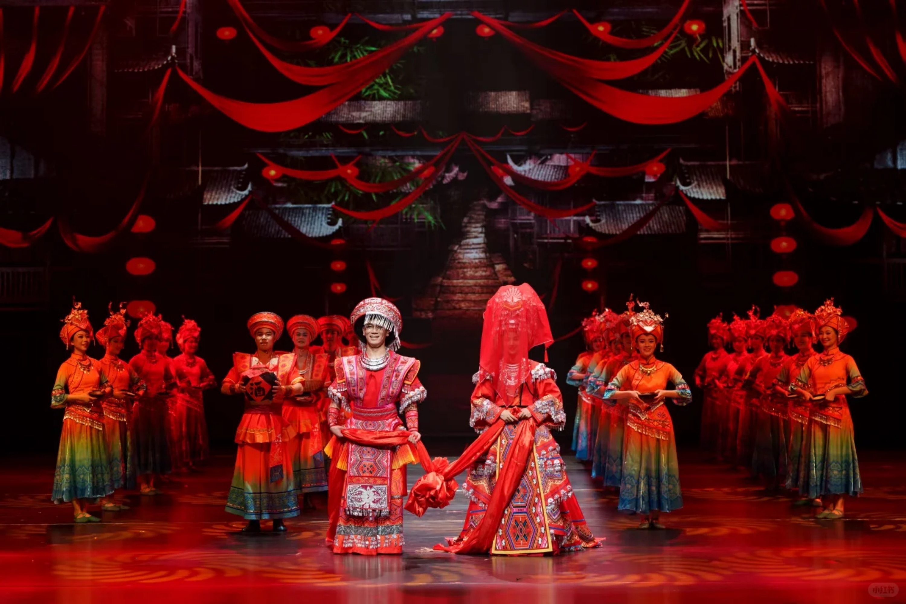 恩施 民族歌舞大秀《西兰卡普》