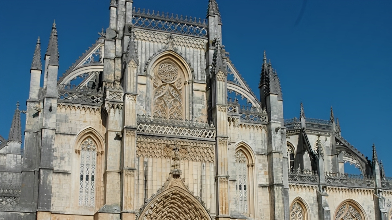 巴塔利亚修道院门票