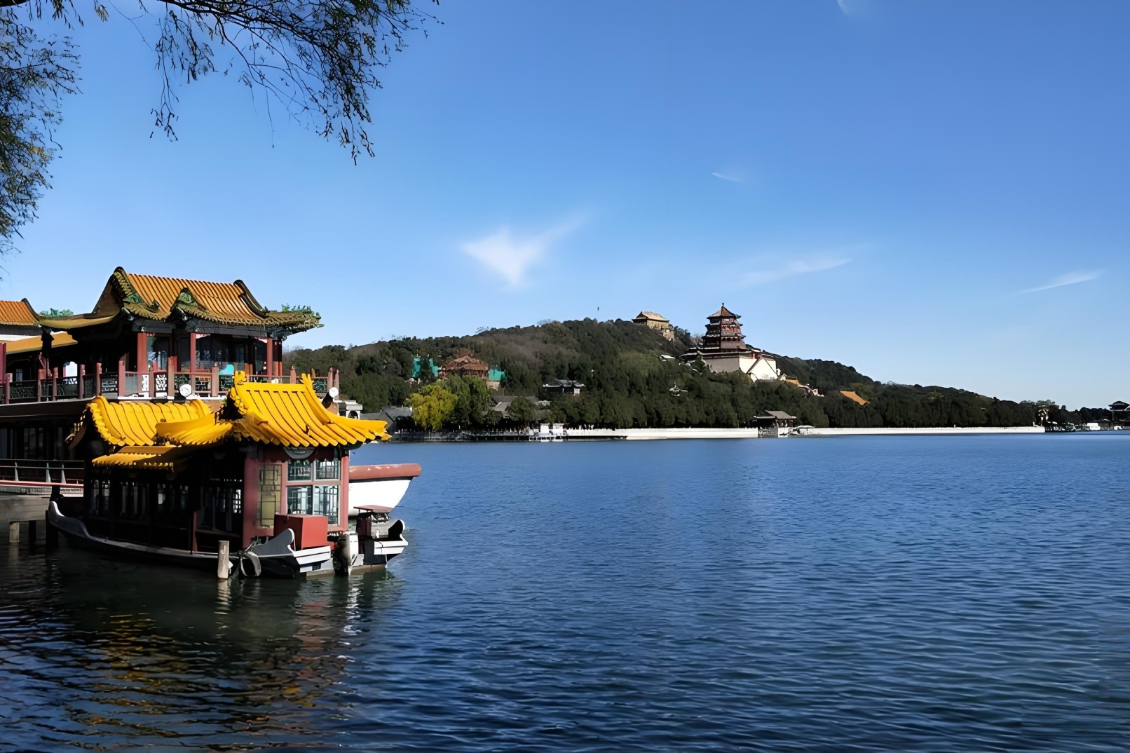  北京颐和园半日游（乘船探秘慈禧水道 + 英文深度讲解）