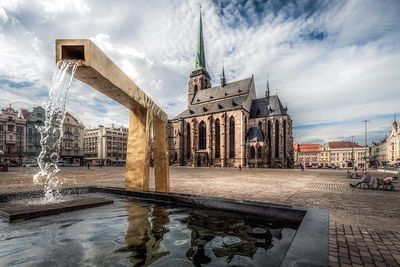 中文司导：皮尔森＋兹比罗城堡一比尔森啤酒厂一日游