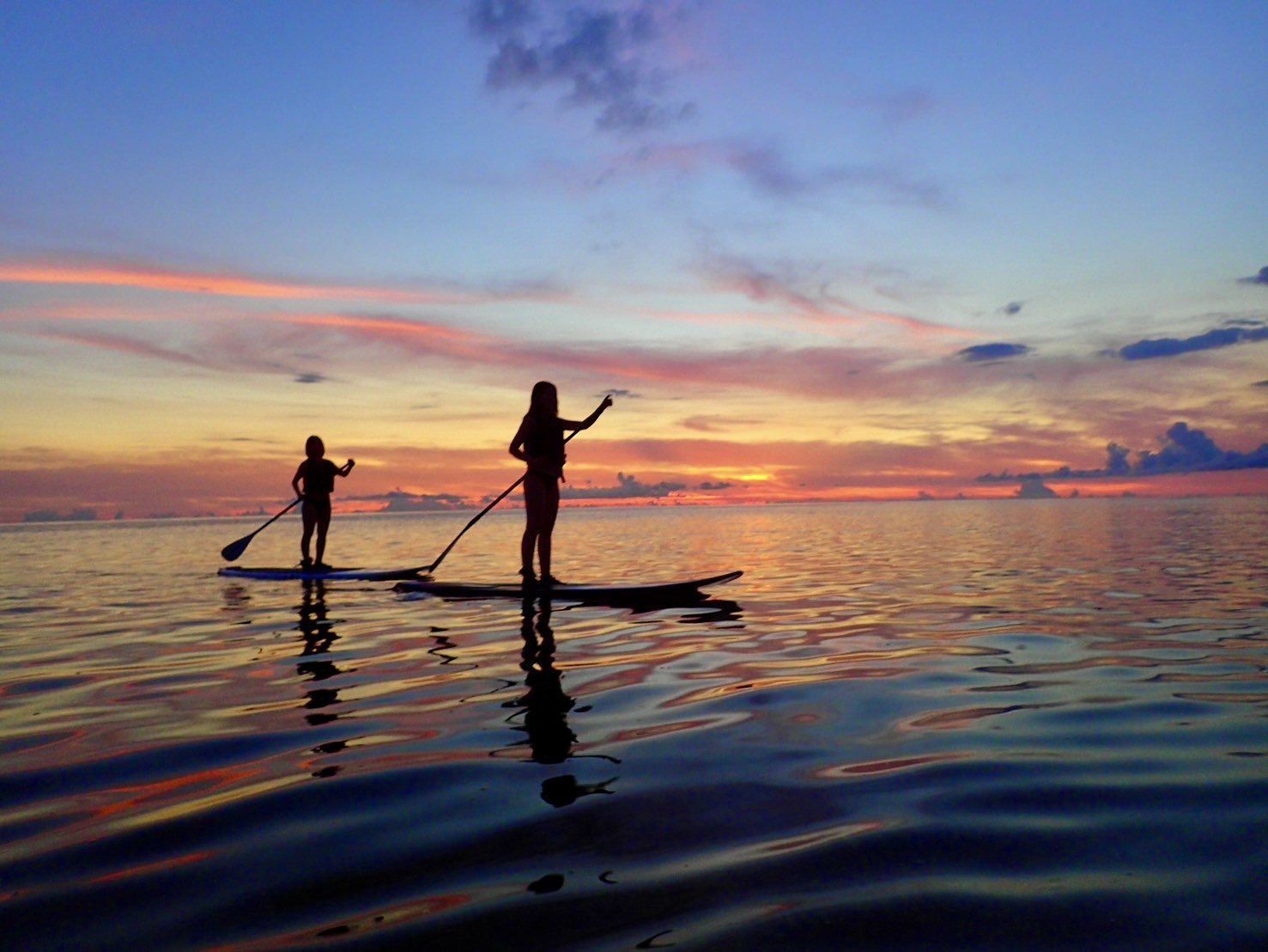 冲绳天然海滩立式桨板、皮划艇和青之洞窟浮潜体验（含免费照片）