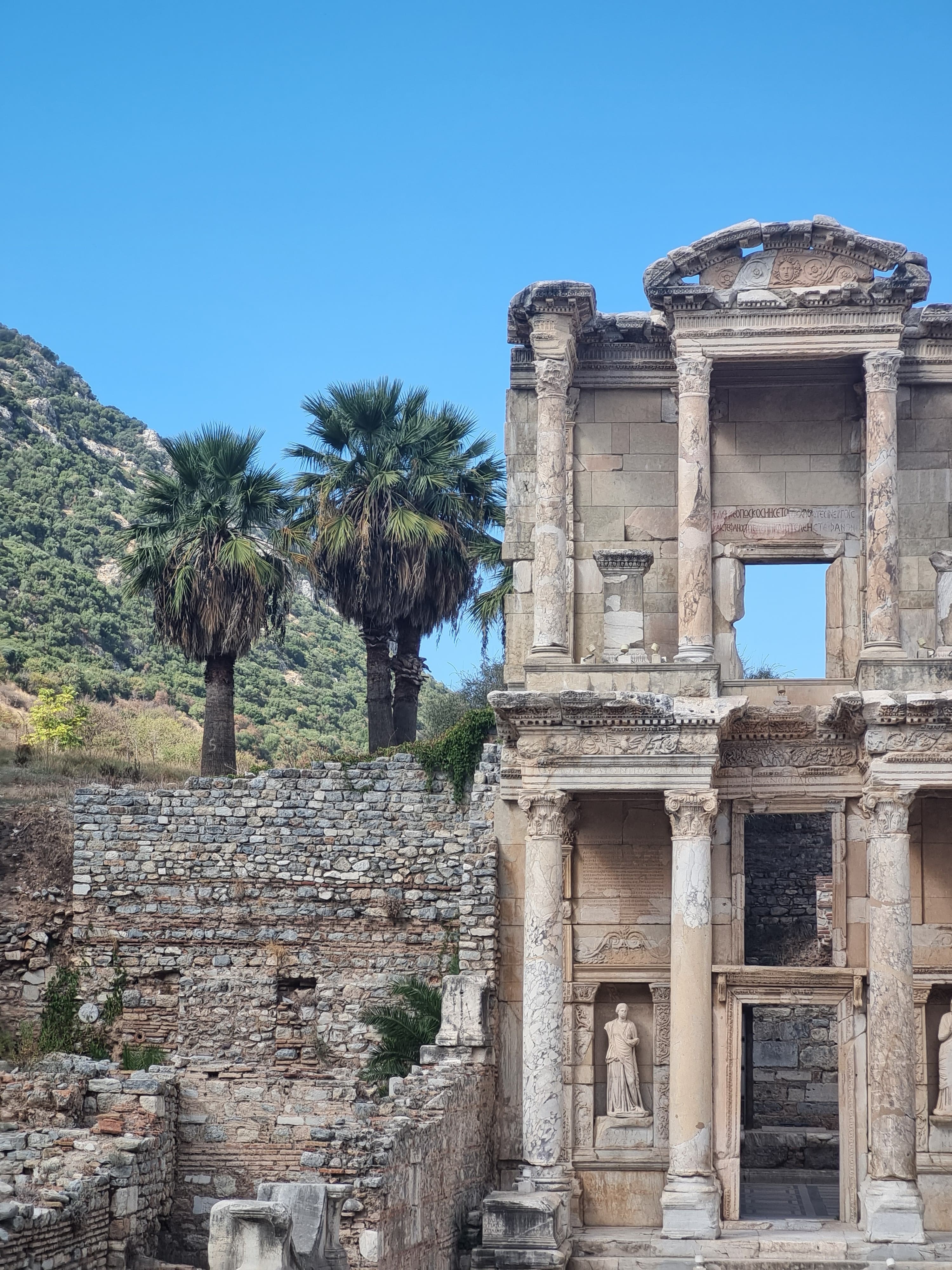 从伊兹密尔出发前往以弗所之旅