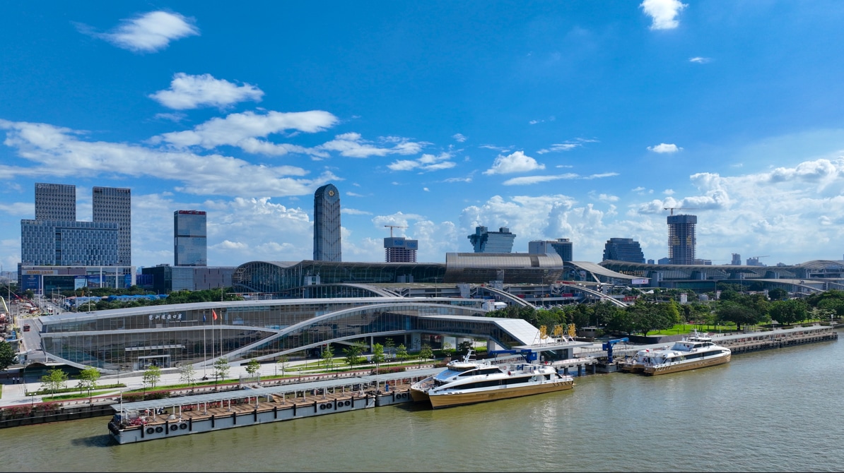 广州琶洲往/返香港国际机场船票