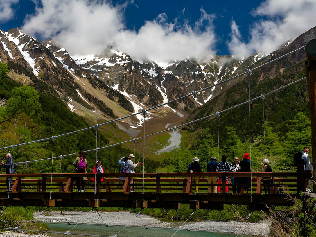 松本城与上高地一日客制化行程