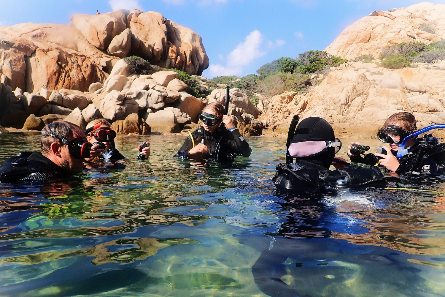 撒丁岛马达莱纳群岛首次潜水体验