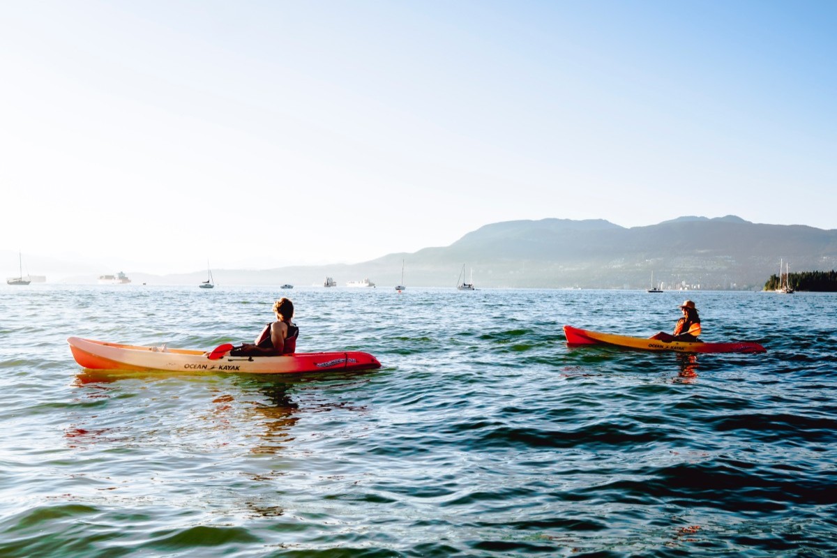 温哥华夜间皮划艇之旅