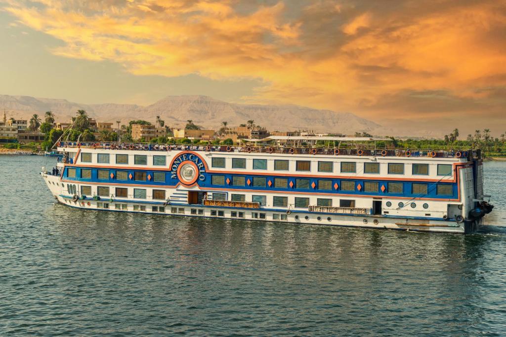 阿斯旺至卢克索2晚尼罗河游轮之旅（含热气球体验）  