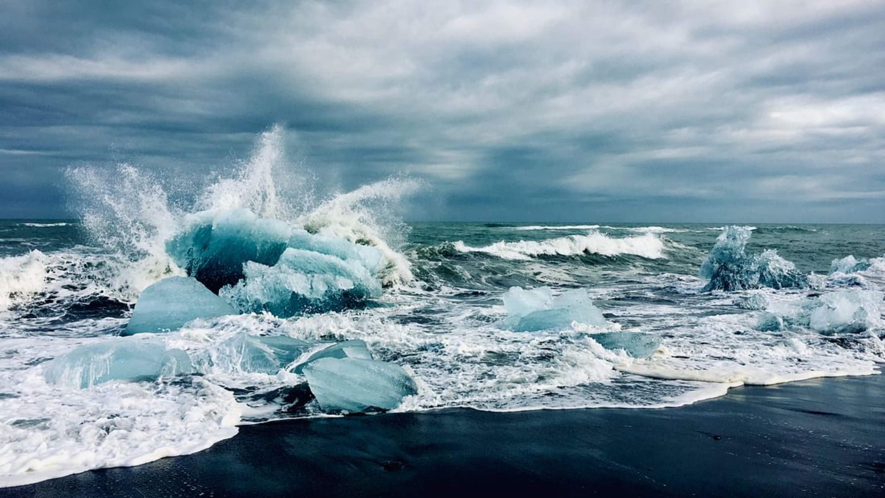 从雷克雅未克出发的南海岸、钻石沙滩和杰古沙龙冰河湖之旅