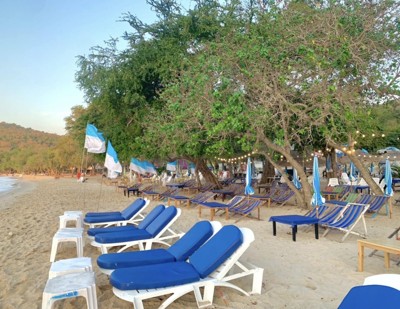 芭提雅隐藏海滩 (拉拉湖) 一日游