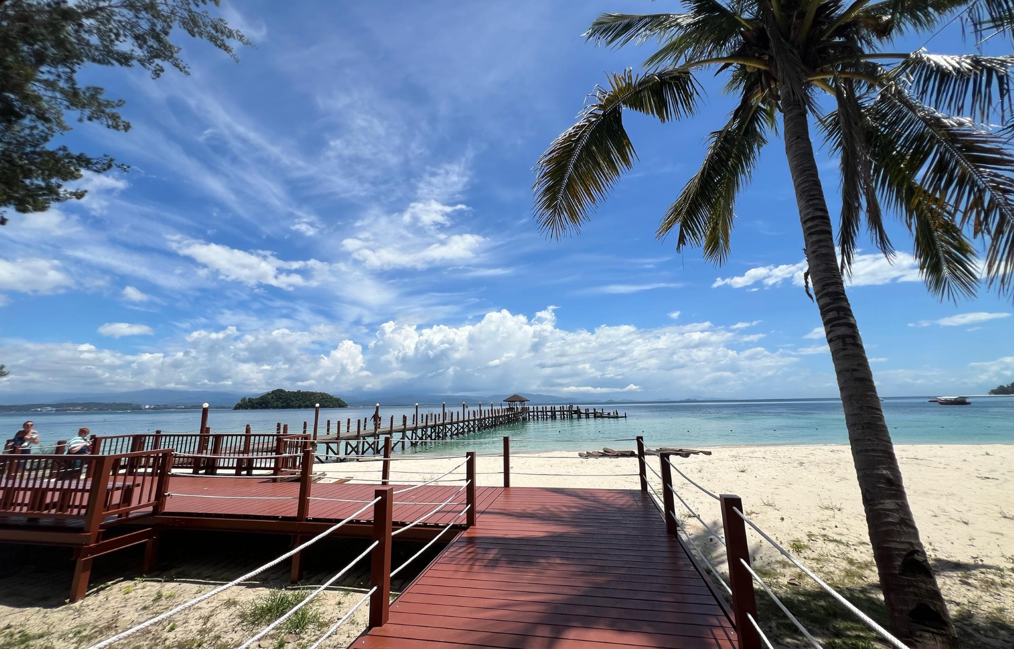 亚庇马穆迪岛和马努干岛浮潜体验