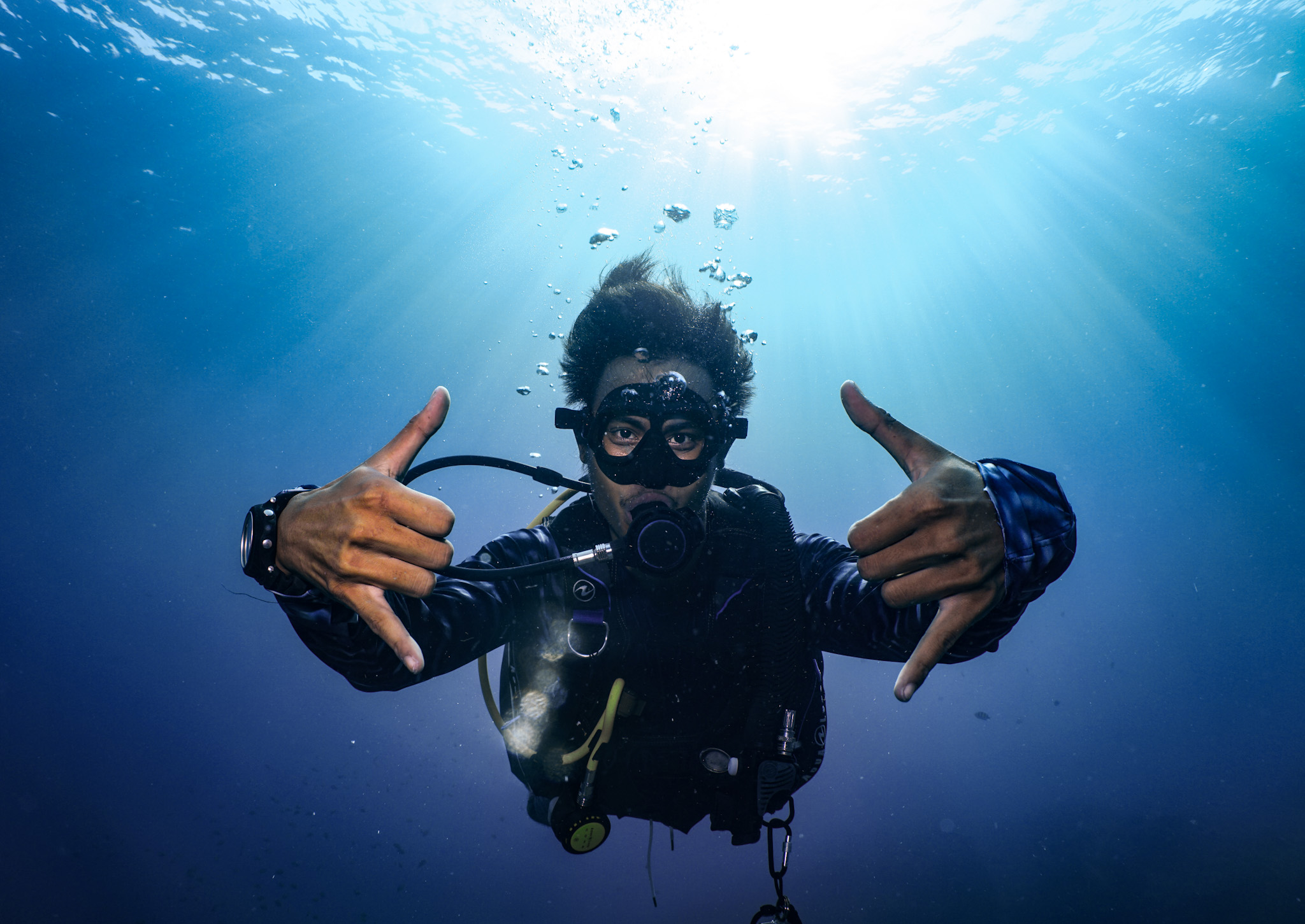 从皮皮岛出发：持证潜水员趣味潜水（2次潜水）