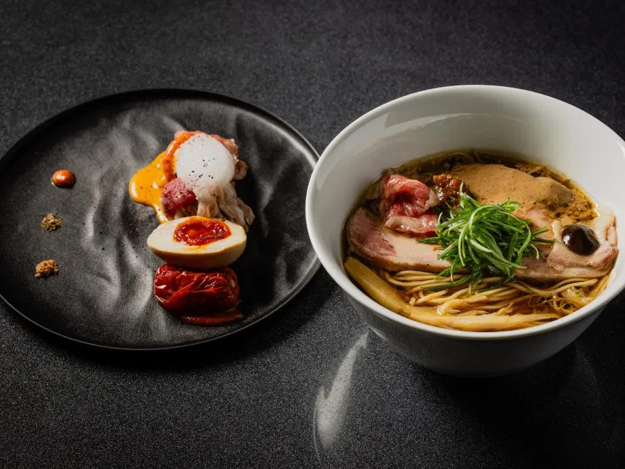 在涩谷茑屋品尝米其林星级拉面