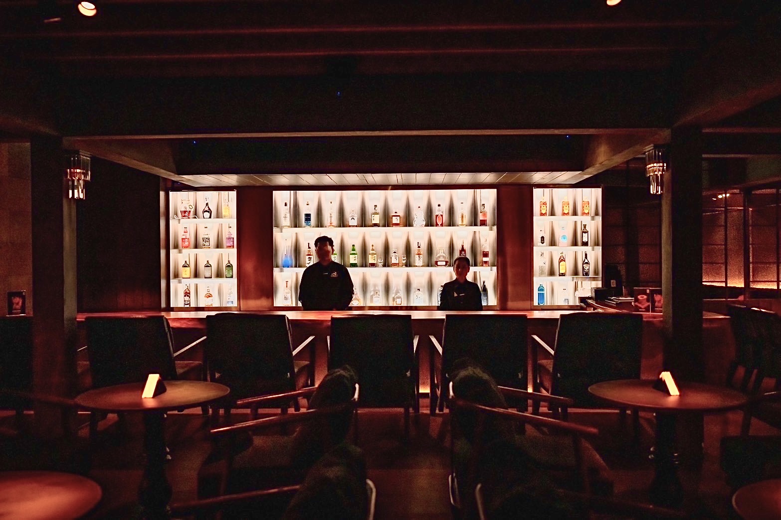 芭提雅隐秘瑰宝：夜游之旅