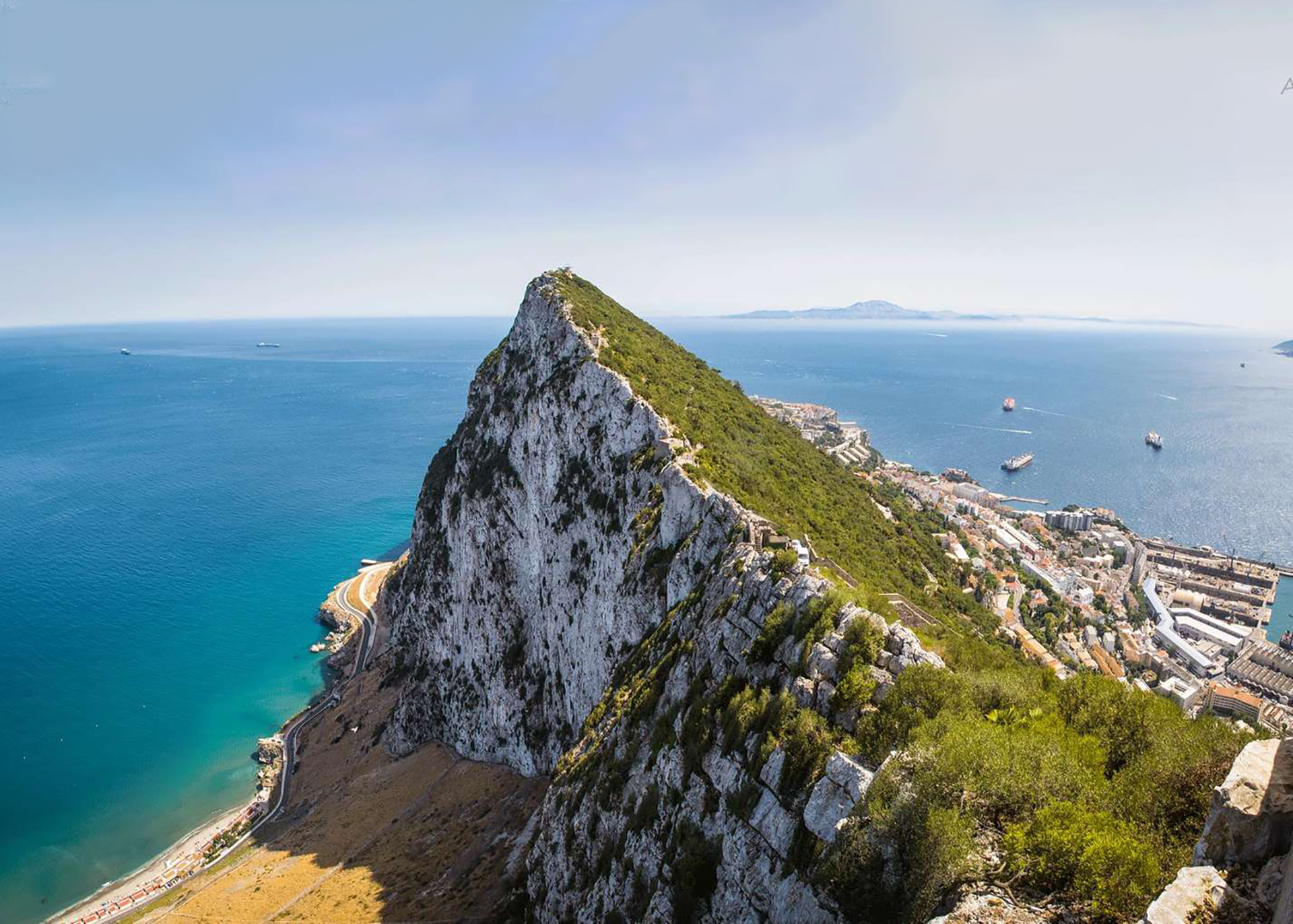 塞维利亚出发前往直布罗陀：探索巨岩的魅力！