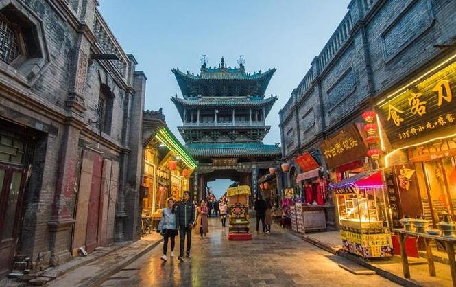 西安至平遥古城高铁一日游：当地中英双语导游全程护航，深度解锁平遥古城必玩亮点-城墙-明清古街，沉浸式探秘逾千年双林寺艺术殿堂