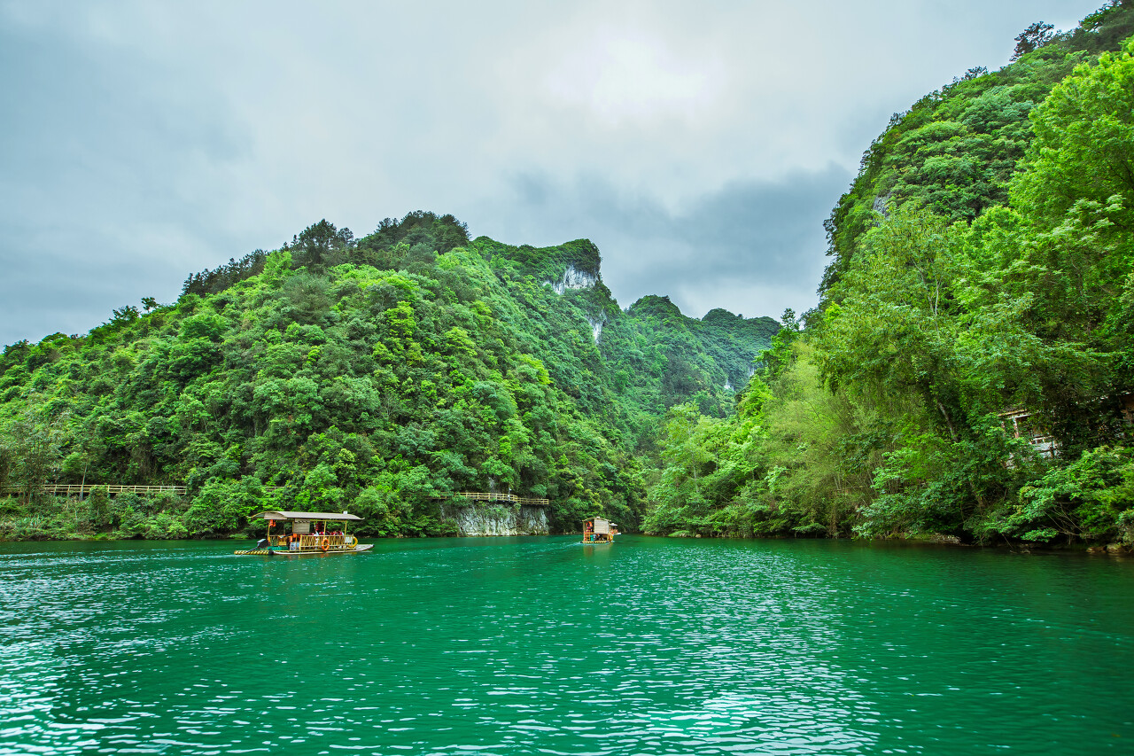 贵州翠谷苗音3日游（贵阳接机/接站+西江千户苗寨+荔波小七孔）