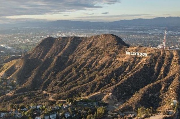 好莱坞山的精神