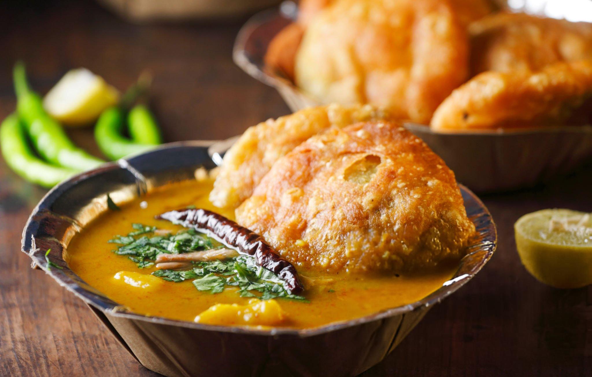 瓦拉纳西街头美食故事：导览美食之旅