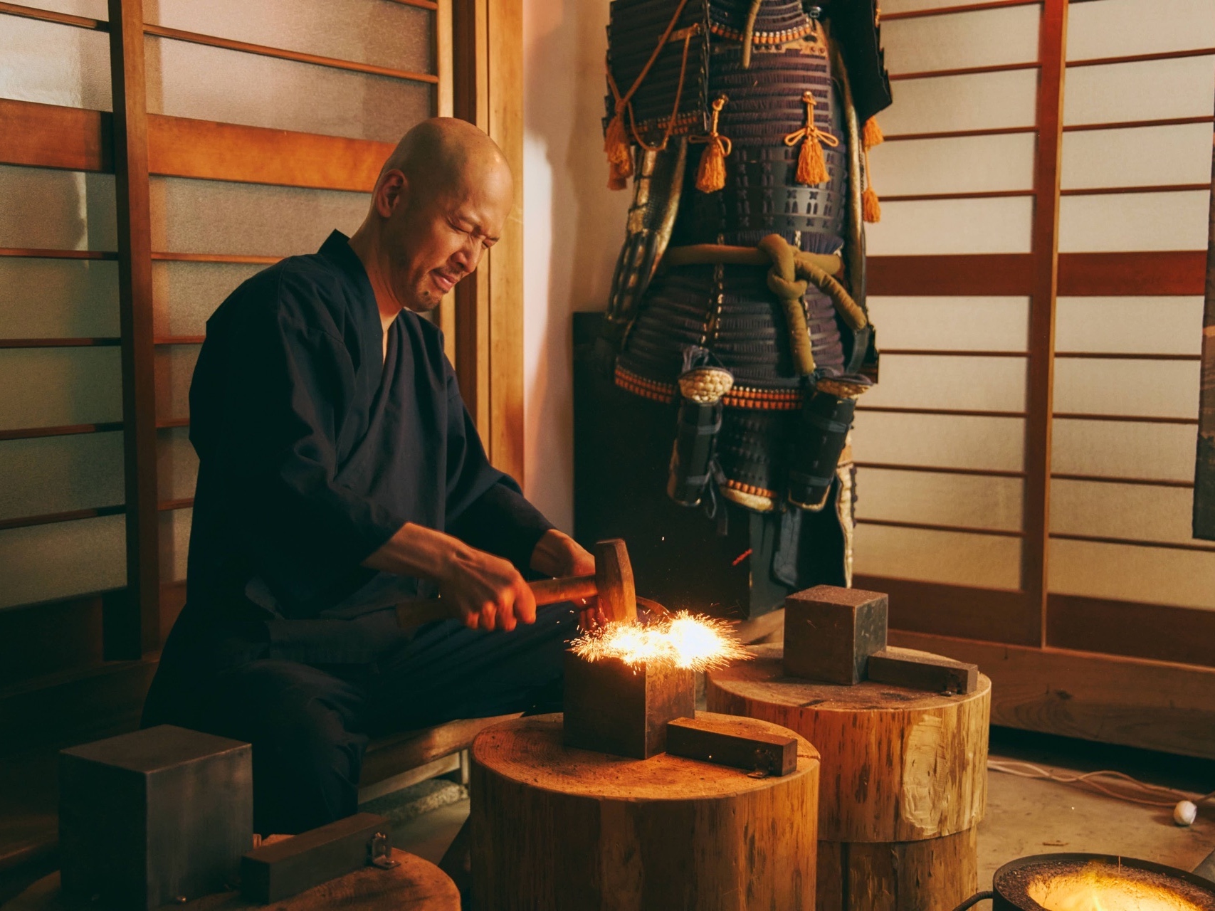 京都：在铁匠铺体验正宗的刀具制作
