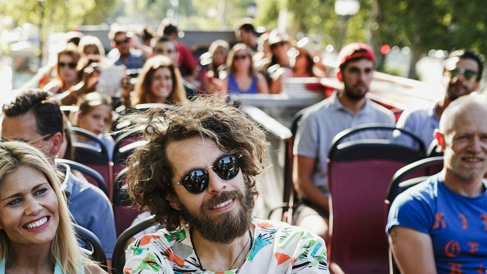 布达佩斯随上随下巴士、游船和徒步导览