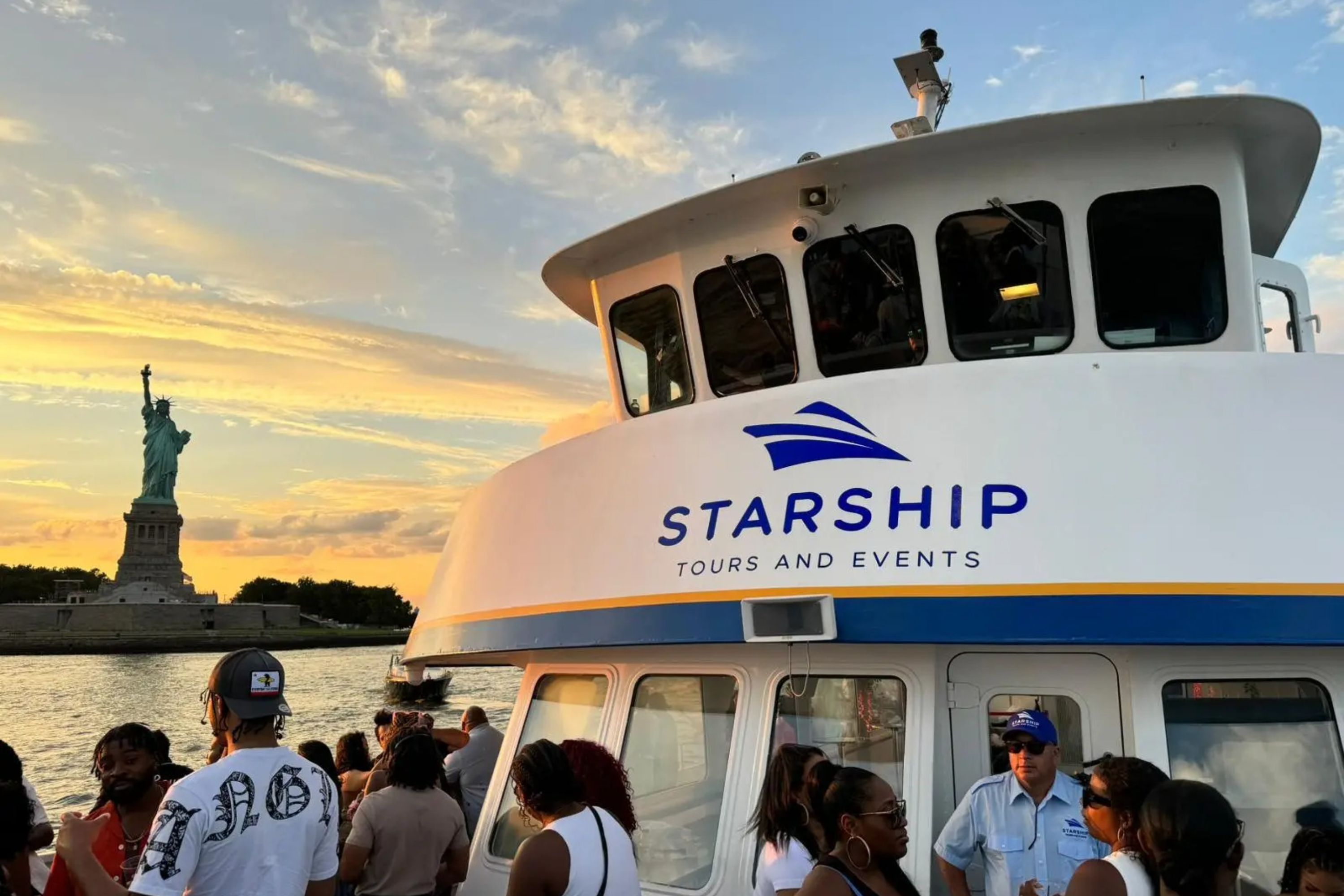 纽约CityScape自由女神像东河游船之旅