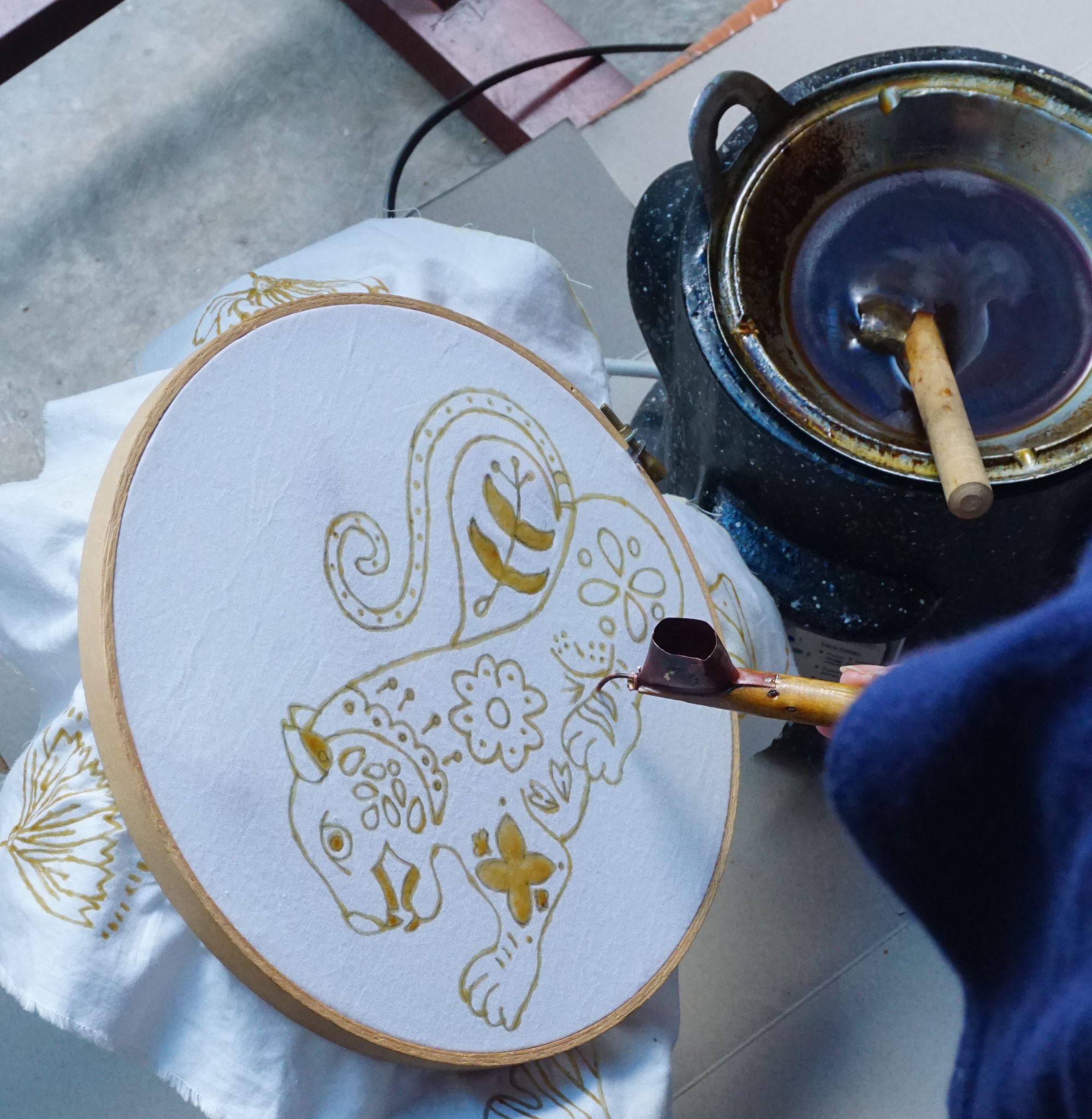 日惹当代蜡染工作坊和天然染色