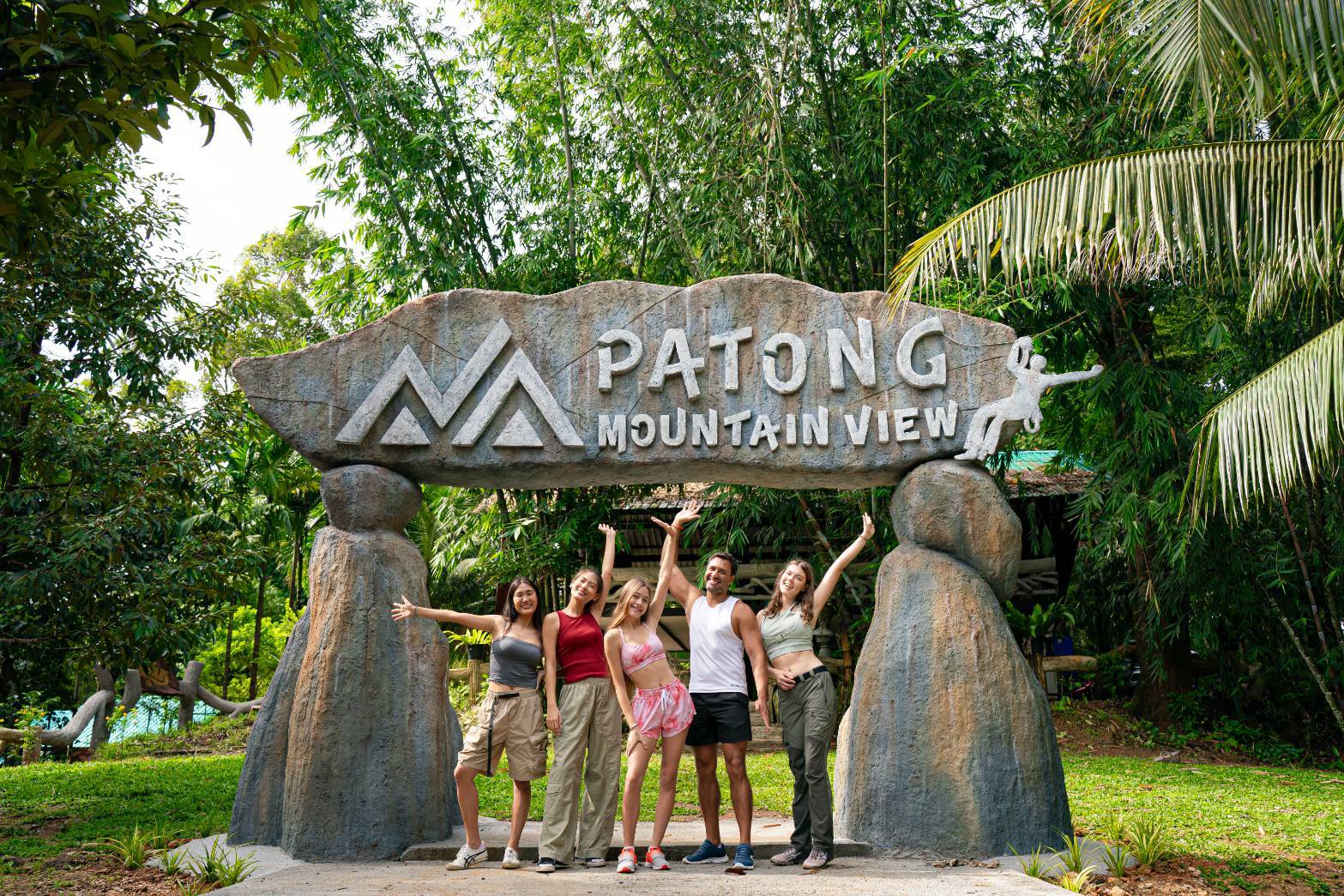 普吉岛芭东山顶飞索 & ATV 体验（Patong Mountain View Zipline & ATV Experience in Phuket）