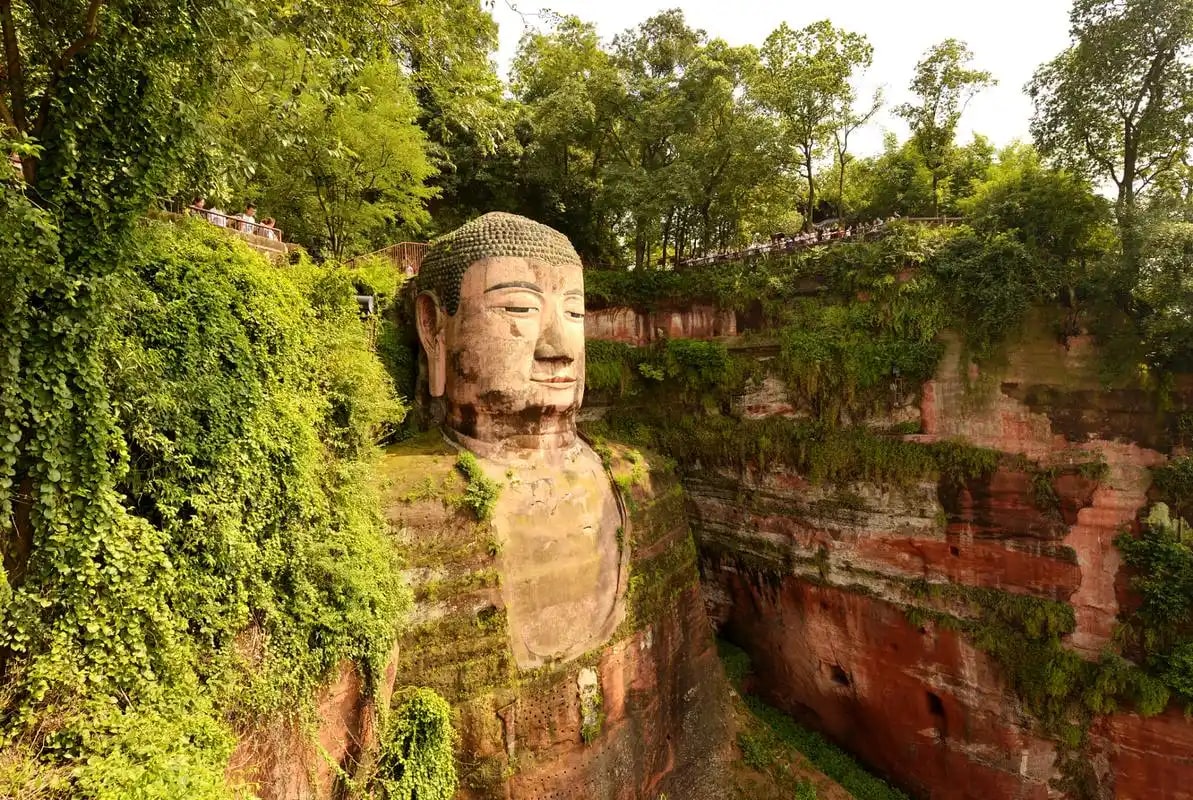成都出发乐山大佛私家团一日游