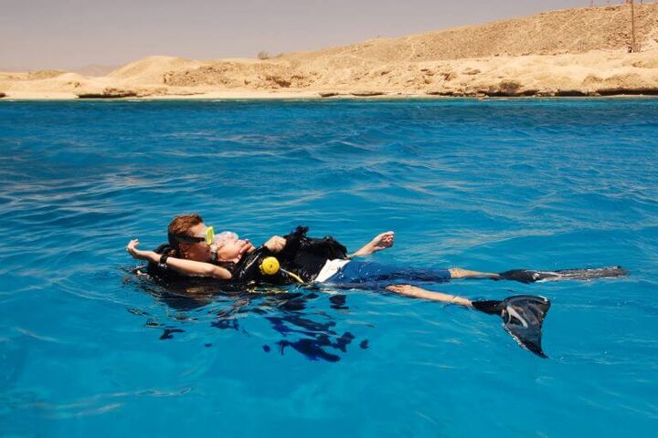 洪加达 - PADI救援潜水员课程