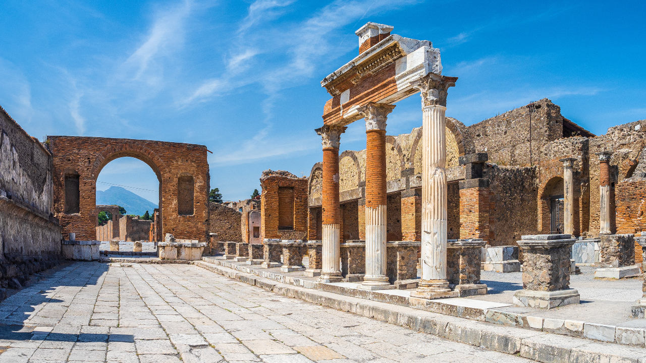 庞贝与维苏威火山含午餐罗马一日游