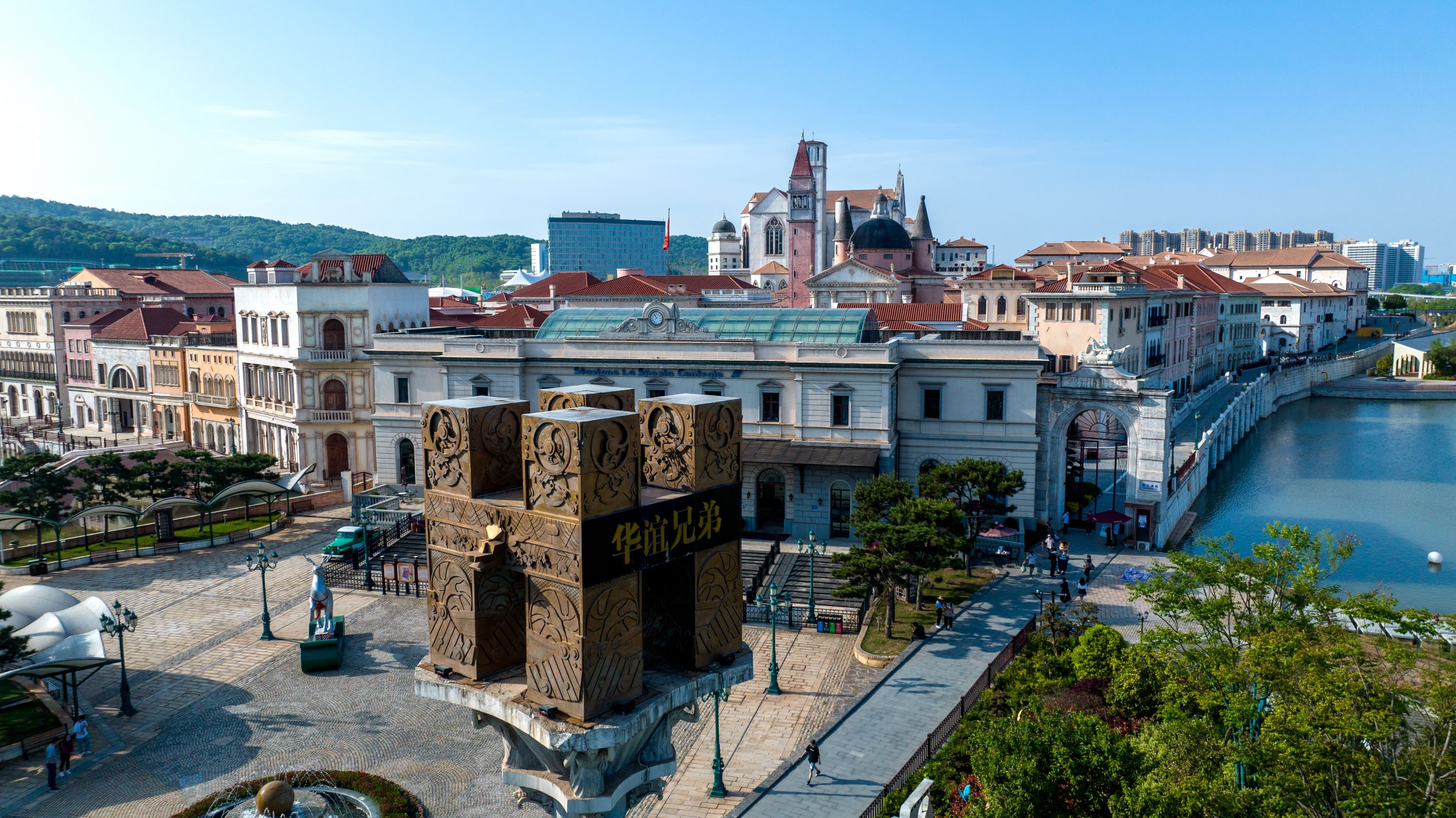 华谊兄弟电影小镇&橘子洲 包车一日游