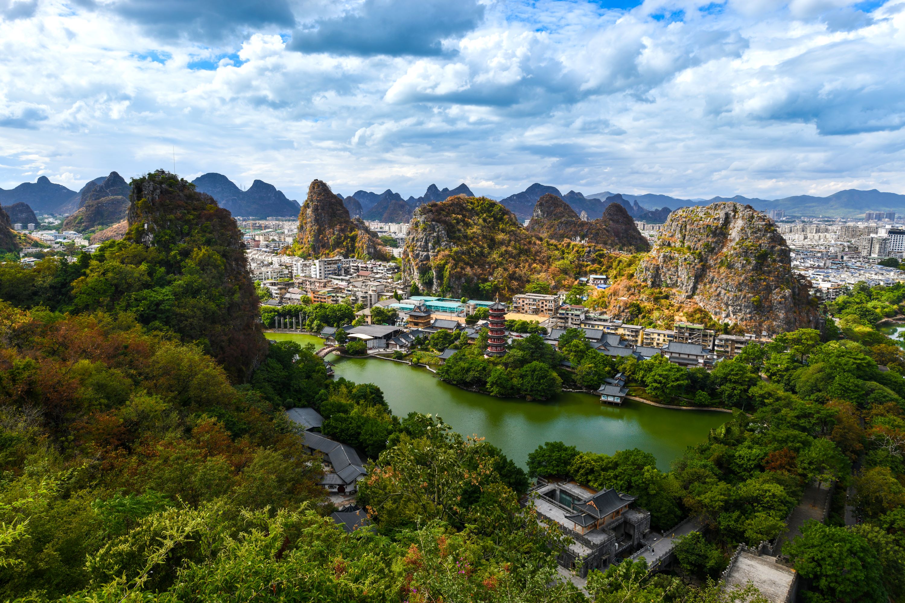 叠彩山&逍遥楼&两江四湖 包车一日游